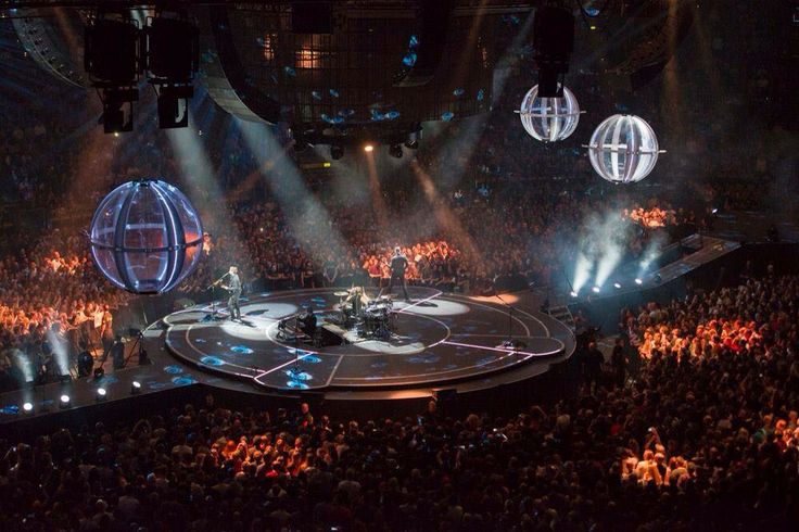 Muse – The Wow! Signal Tour